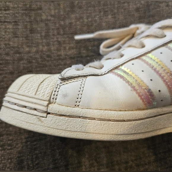Adidas Superstar Shell-toe Sneakers - Picture 4 of 12